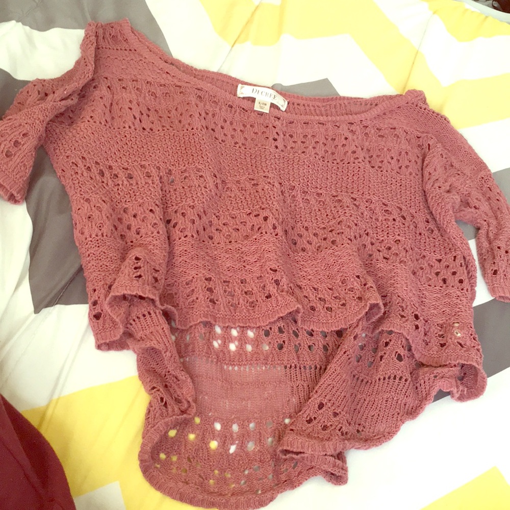 Cowl neck hi low crop sweater